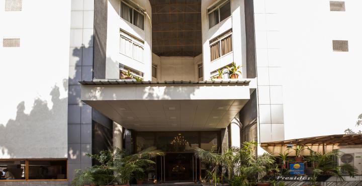 Comfort Inn President Near Ahmedabad Junction Station Экстерьер фото